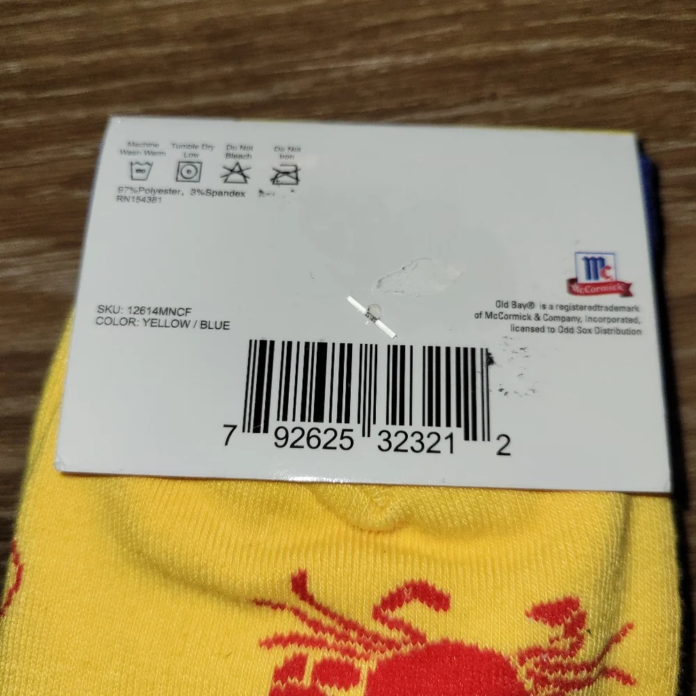 2 Pairs Crazy Socks Mens Yellow Crab Mid Calf Crew Socks For All Seasons Sz 6-12